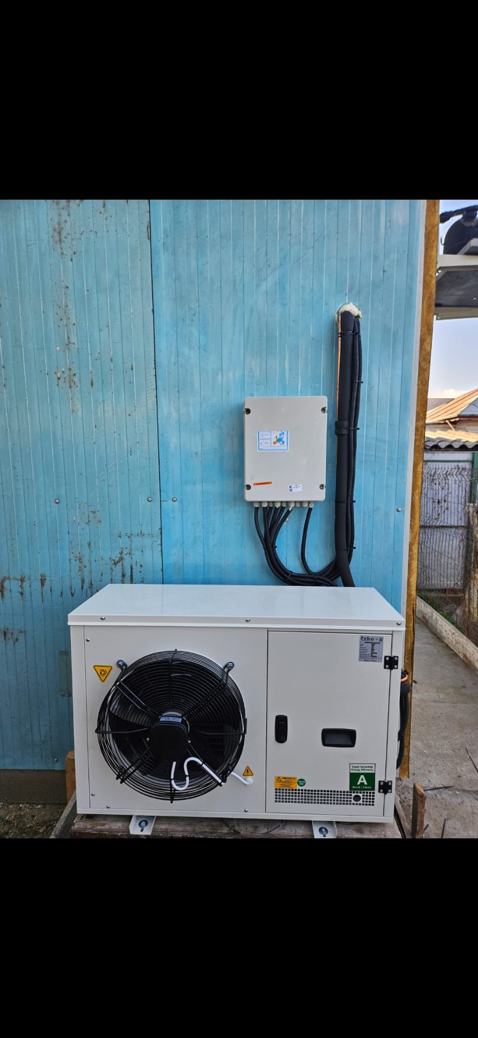 Unitate de condensare exterioară