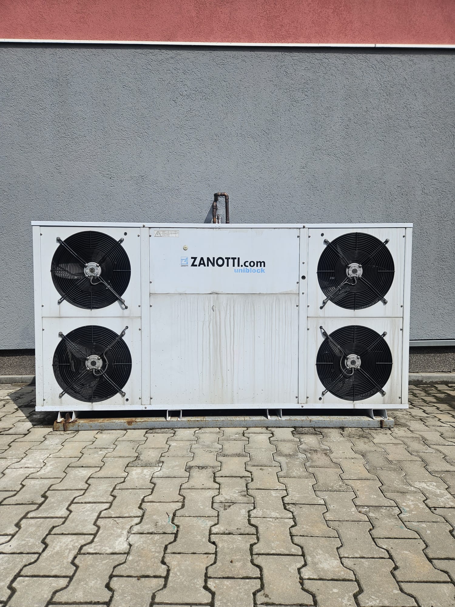 Agregat frigorific în funcțiune